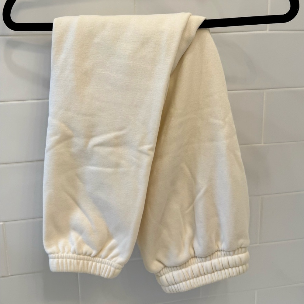 Fabletics Cream Comfortable Joggers